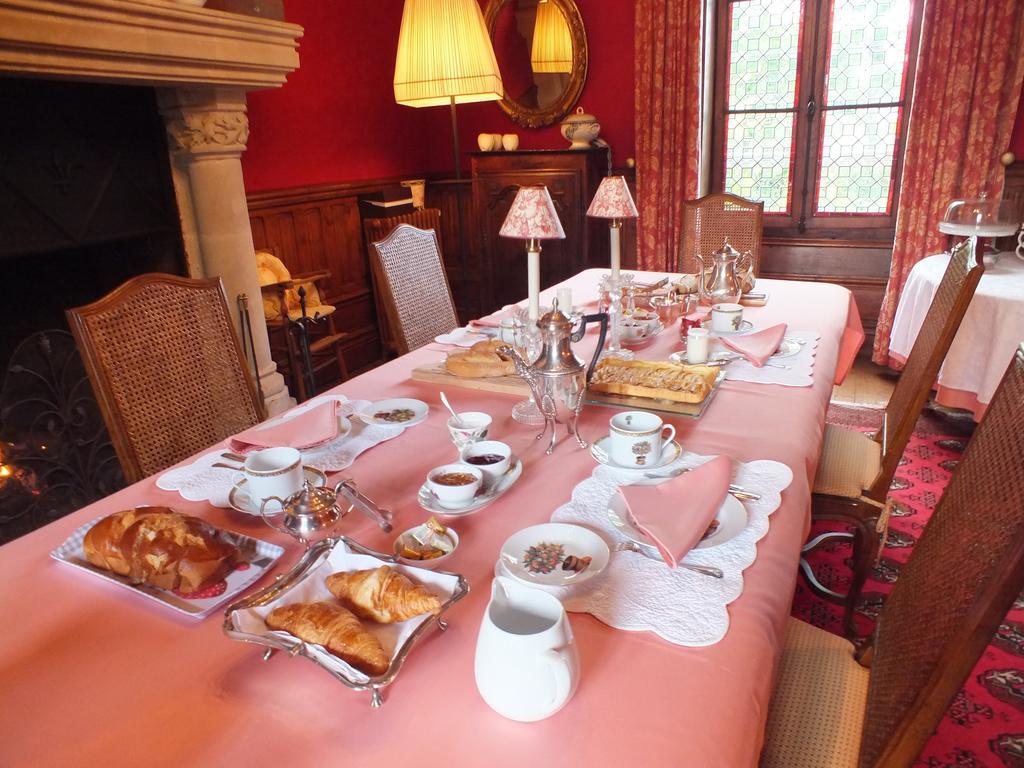 Château de Nazé Vivy Phòng bức ảnh