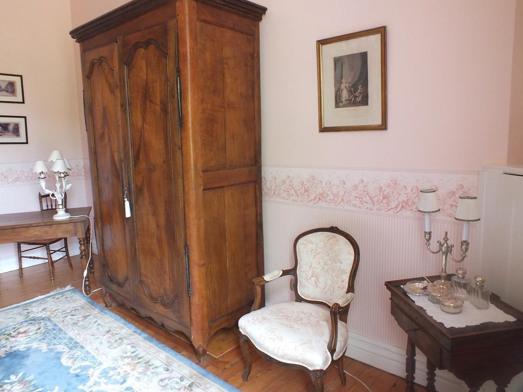 Château de Nazé Vivy Ngoại thất bức ảnh